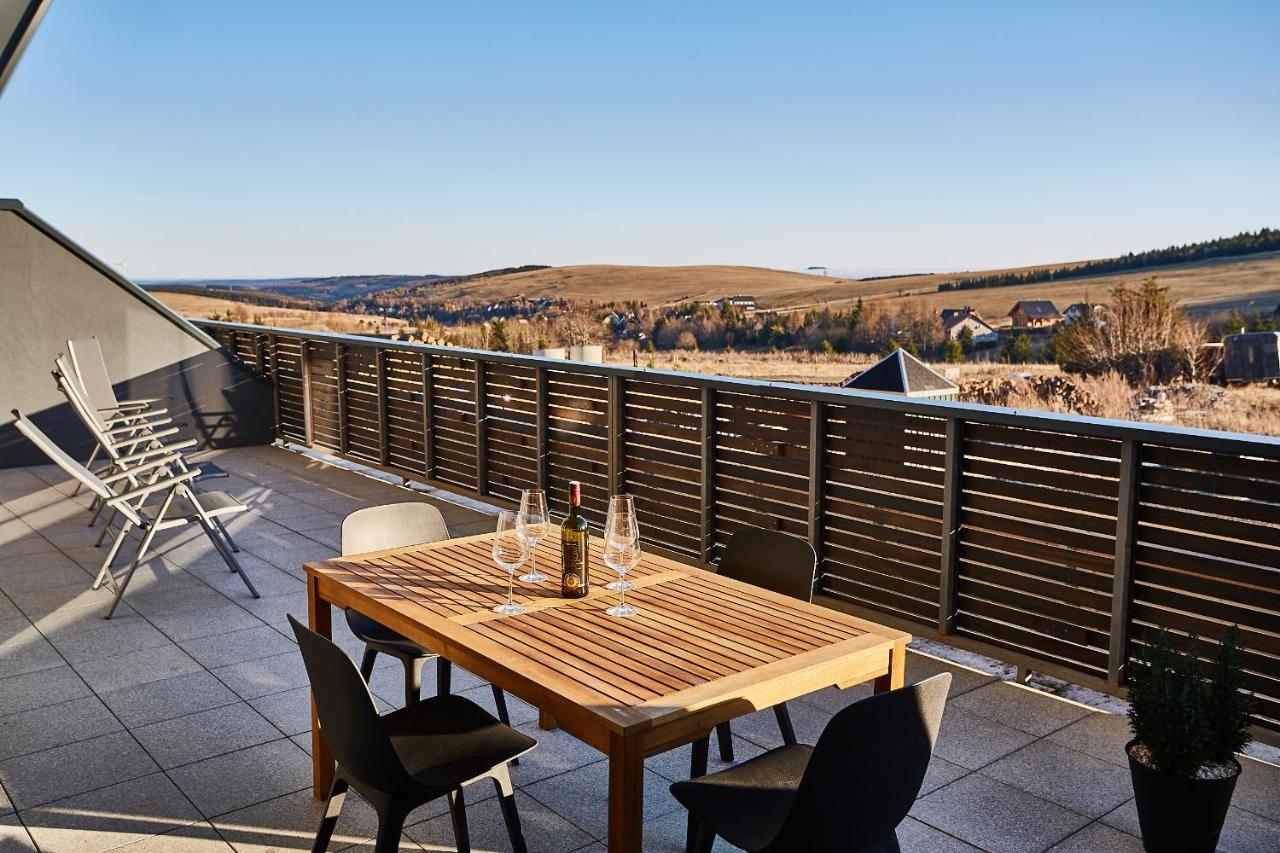 Mountain Apartments Klinovec Hexagon Loučná pod Klínovcem 外观 照片