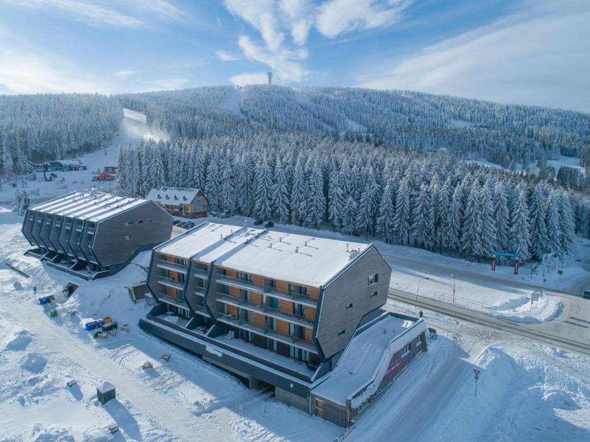 Mountain Apartments Klinovec Hexagon Loučná pod Klínovcem 外观 照片